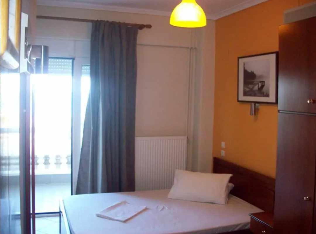 Iliana Hotel Paralia Exterior photo
